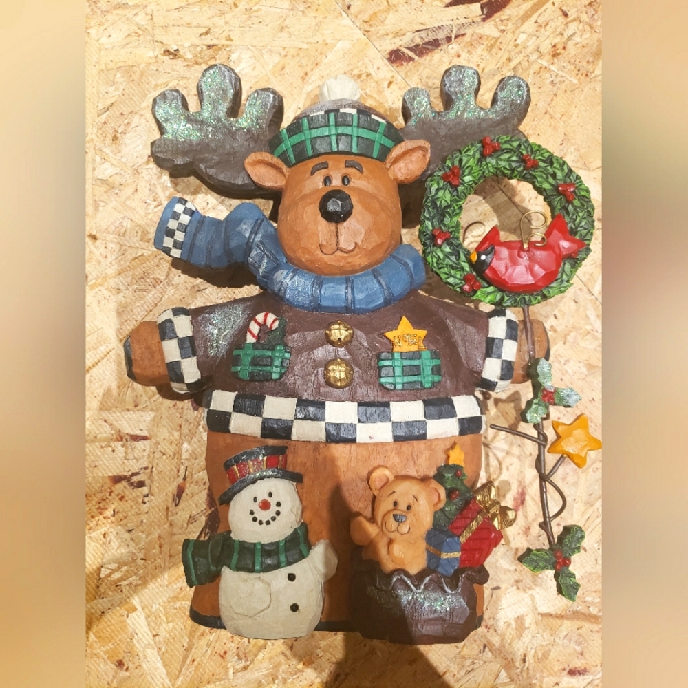 Raindeer Christmas Ceramic Decor.